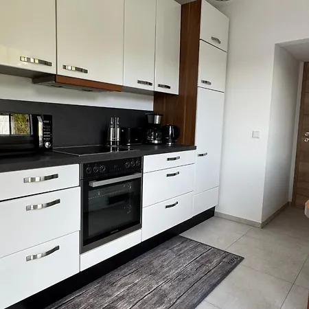 Rheiner Wohlfuehlsuite Mit Garten 아파트