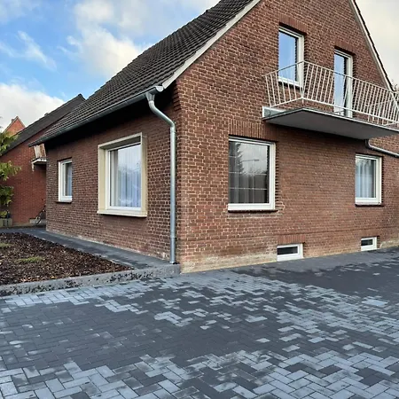 아파트 Rheiner Wohlfuehlsuite Mit Garten *