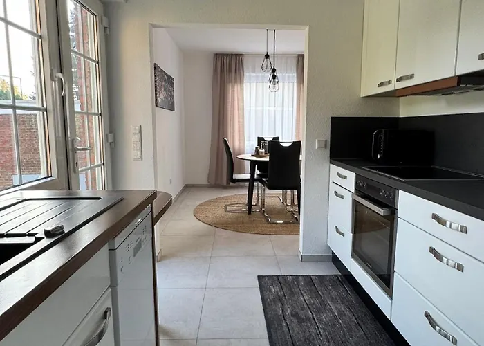 Rheiner Wohlfuehlsuite Mit Garten *