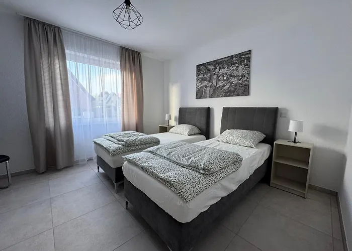 Rheiner Wohlfuehlsuite Mit Garten Apartmán *